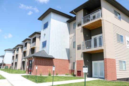 exterior of the grand off 45th apartments in fargo