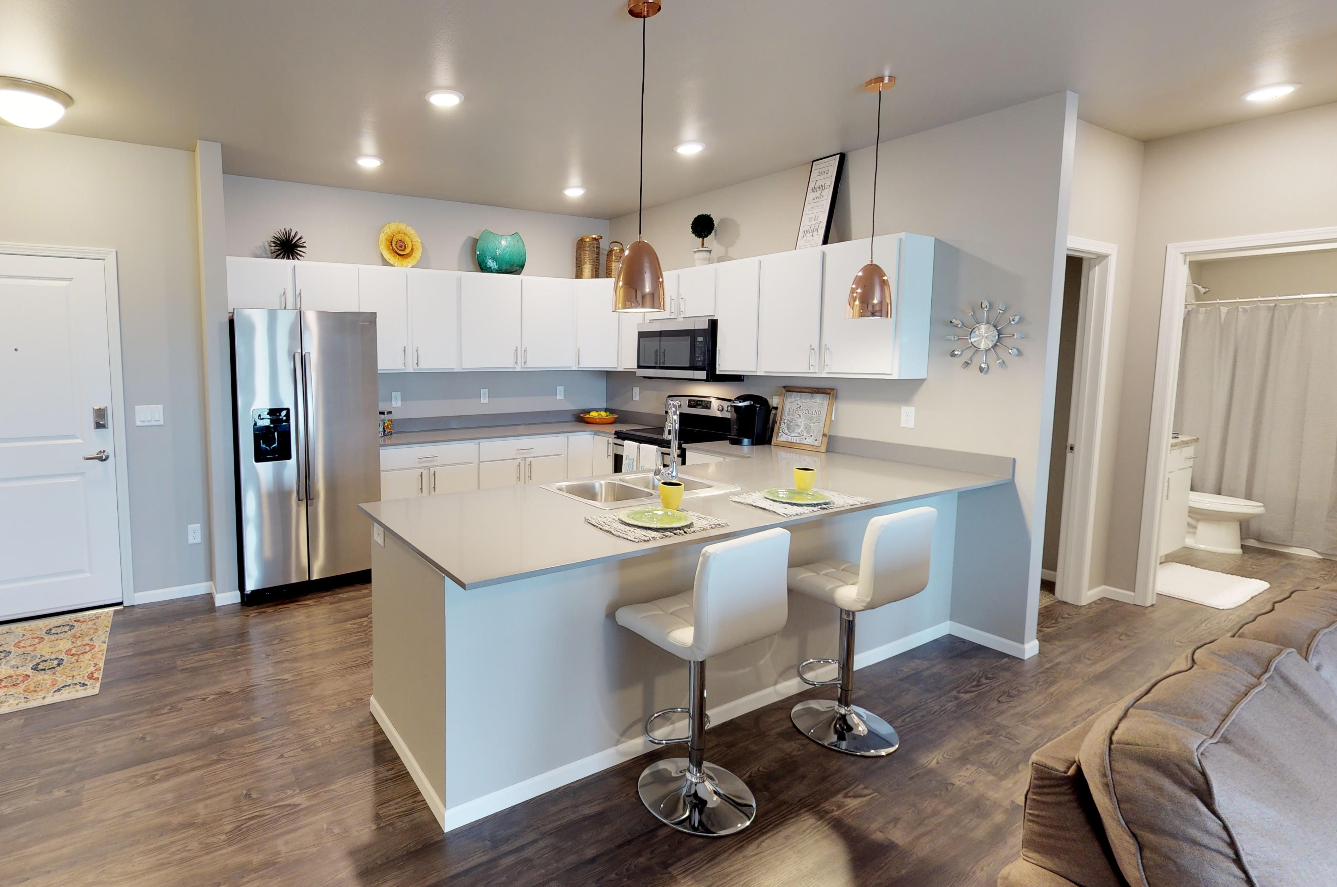 image of kitchen, the grand off 45th apartments